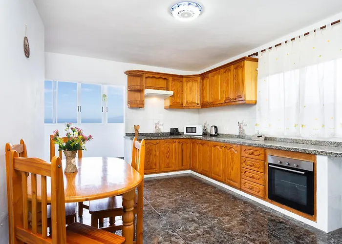 דירה Nature Retreat With Ocean Views, Tamaimo